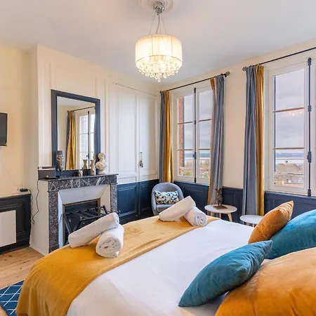 La De Lucie Deluxe - הונפלר